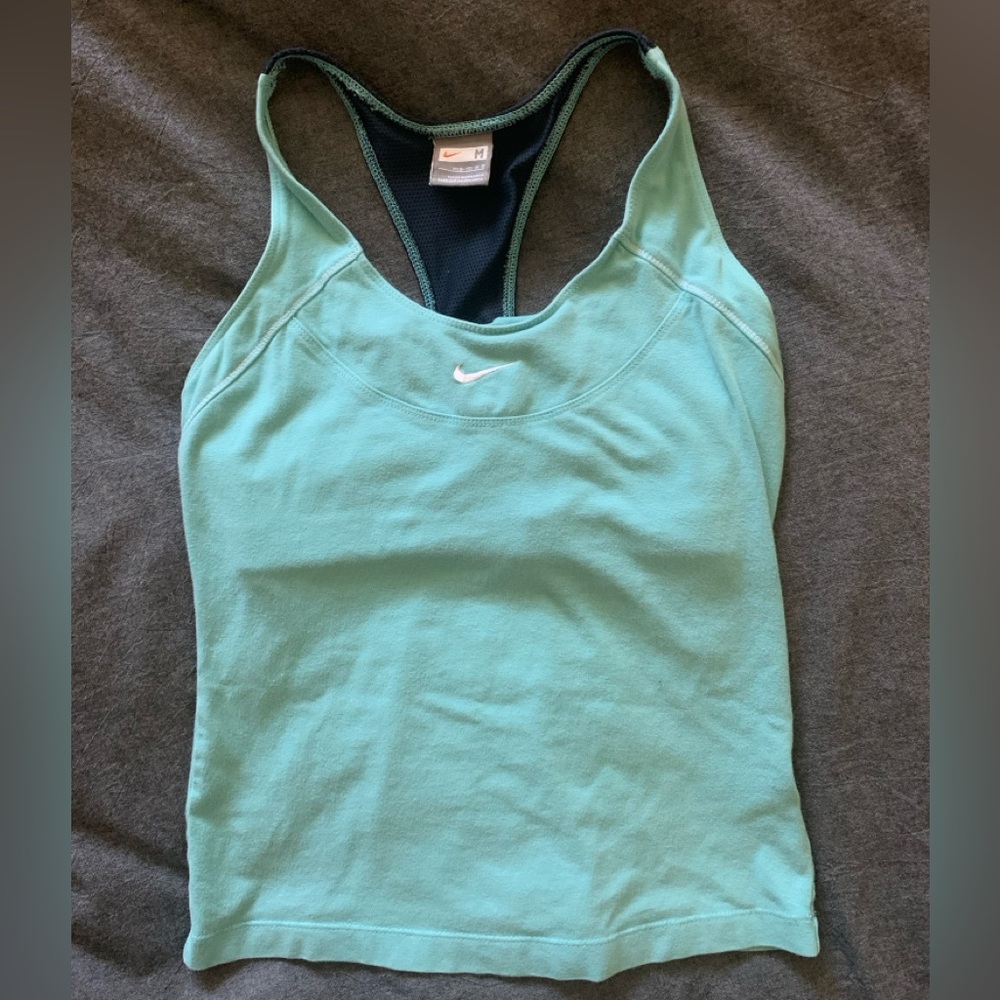 Women’s Racerback Nike shirt